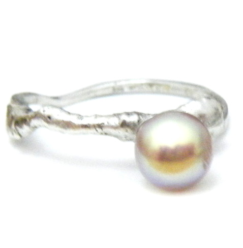 Fused Silver Ring with AAA Metallic Vanilla Pearl